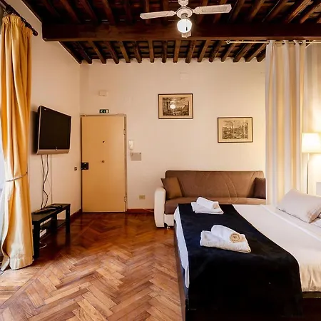 Prince's - Budget & Apt Piazza Del Popolo Apartmán