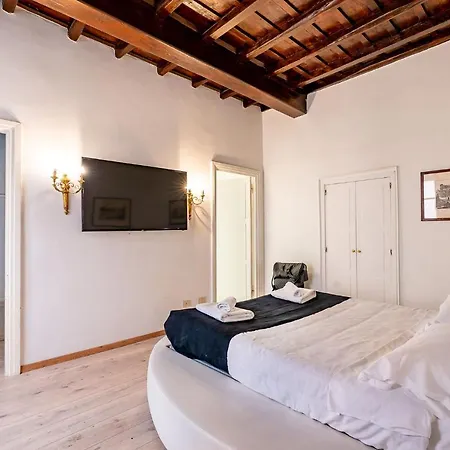 Prince's - Budget & Apt Piazza Del Popolo Apartmán Řím