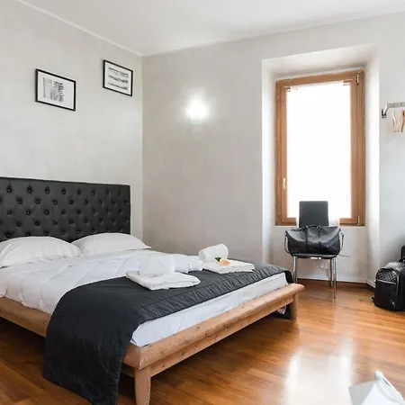 Prince's - Budget & Apt Piazza Del Popolo Apartmán