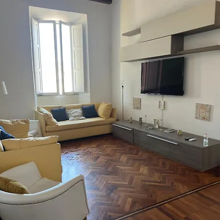 Prince's - Budget & Apt Piazza Del Popolo * Řím